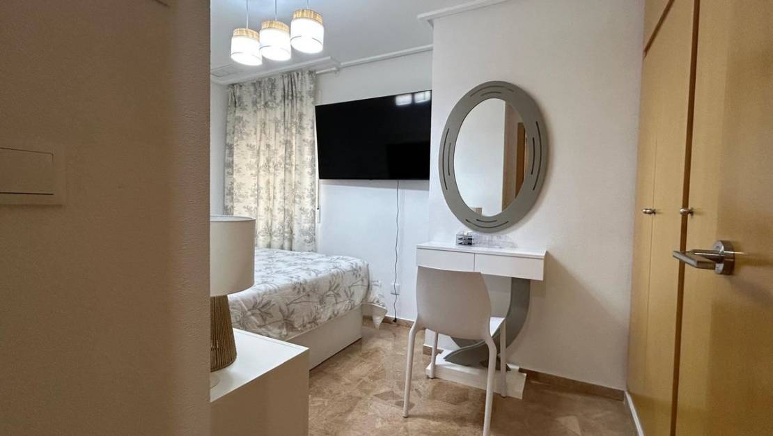 Sale - Apartment - Alicante City - Alicante City Centro