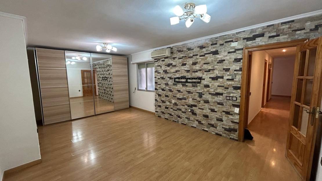 Sale - Apartment - Alicante City - Alicante City Centro