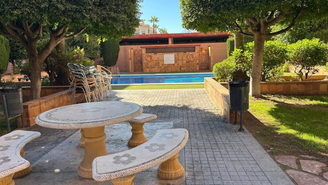 Sale - Apartment - Alicante City - Alicante City Centro