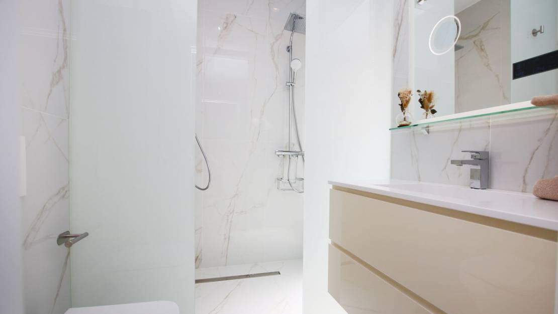 Sale - Apartment - Alicante City - Alicante City Centro