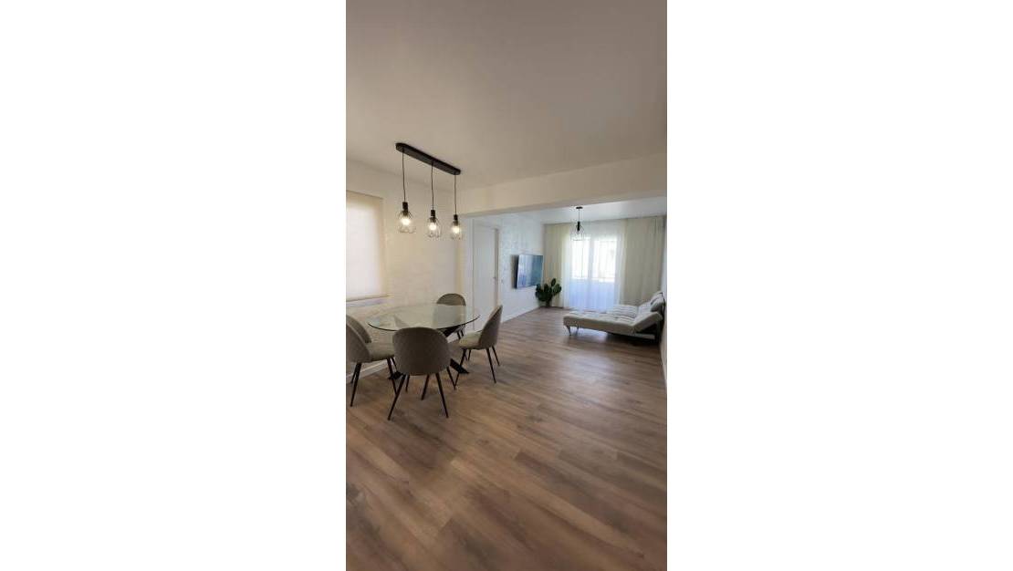 Sale - Apartment - Alicante - Los ángeles