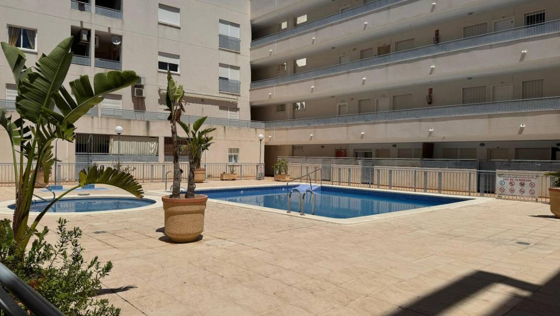 Sale - Apartment - Almoradí - Almoradi Centro