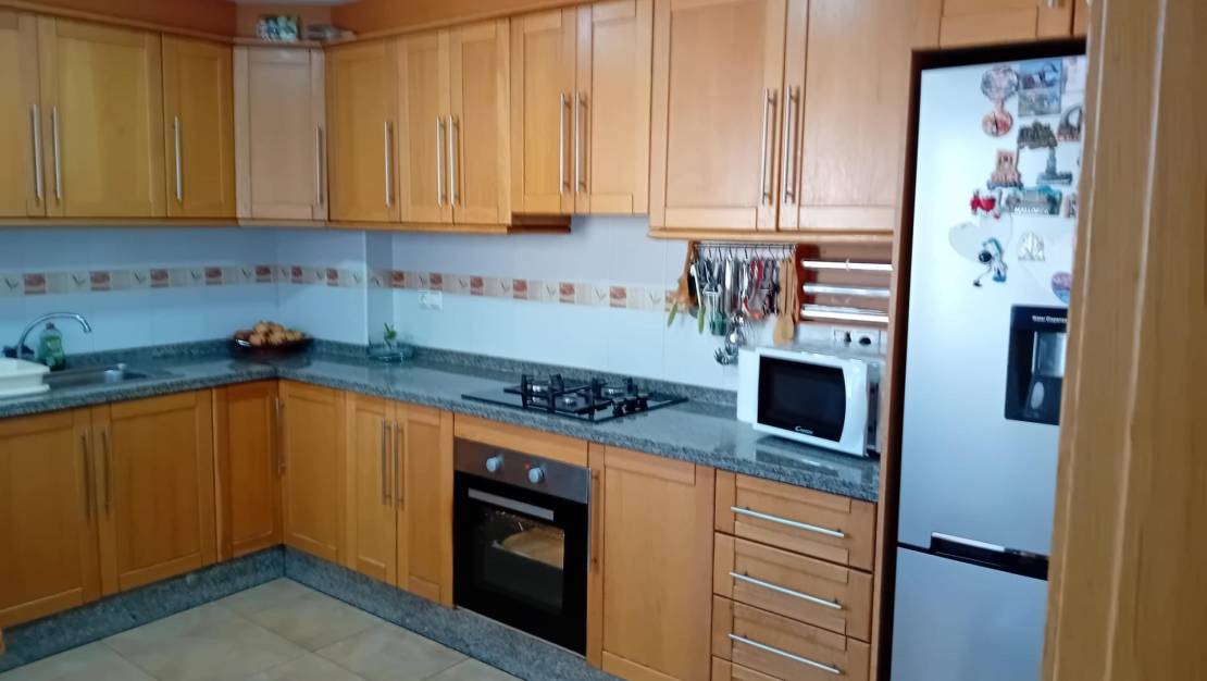 Sale - Apartment - Almoradí - Center