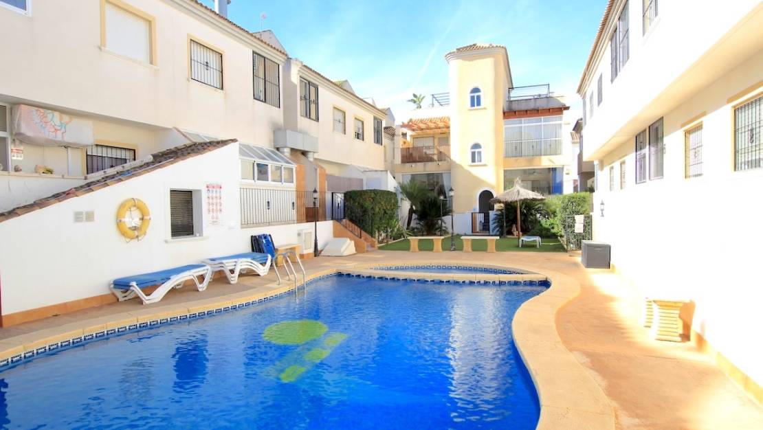 Sale - Apartment - Almoradí - Heredades