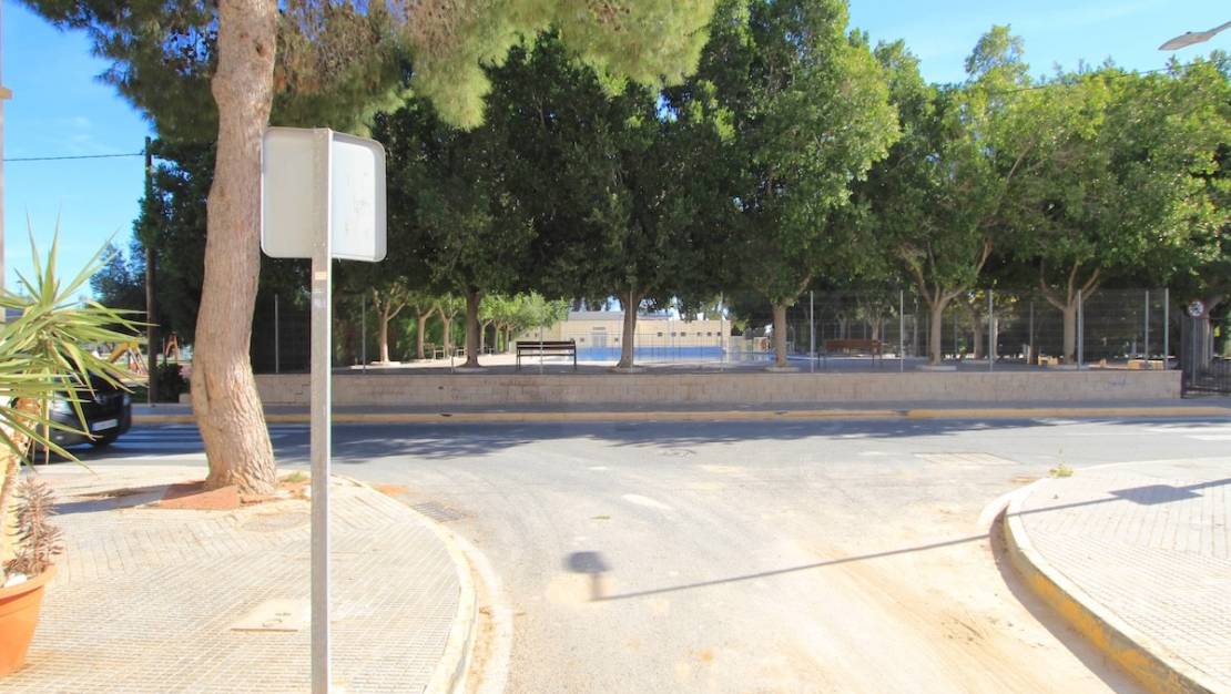 Sale - Apartment - Almoradí - Heredades