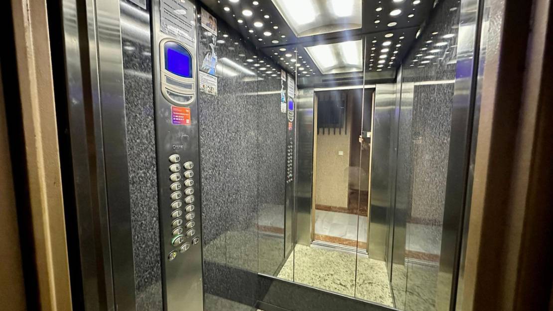 Sale - Apartment - Benidorm - Benidorm Centro