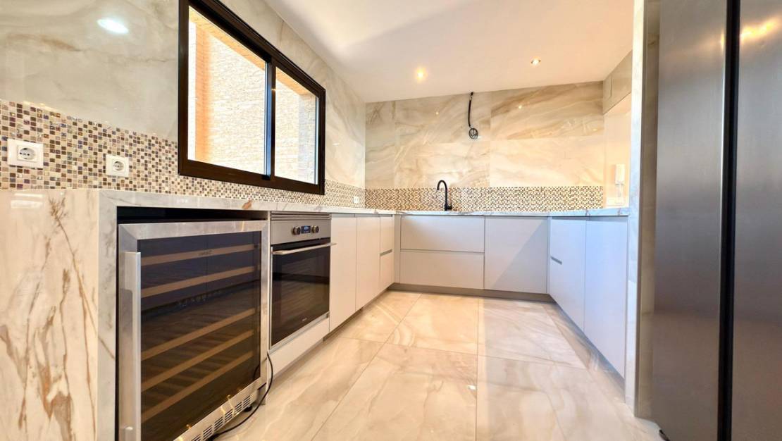 Sale - Apartment - Benidorm - Benidorm Centro