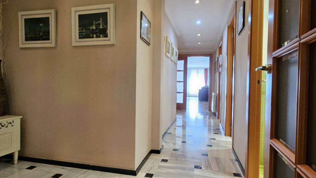 Sale - Apartment - Benidorm - Benidorm Centro