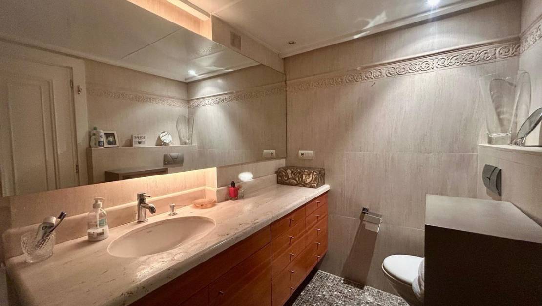Sale - Apartment - Benidorm - Benidorm Centro