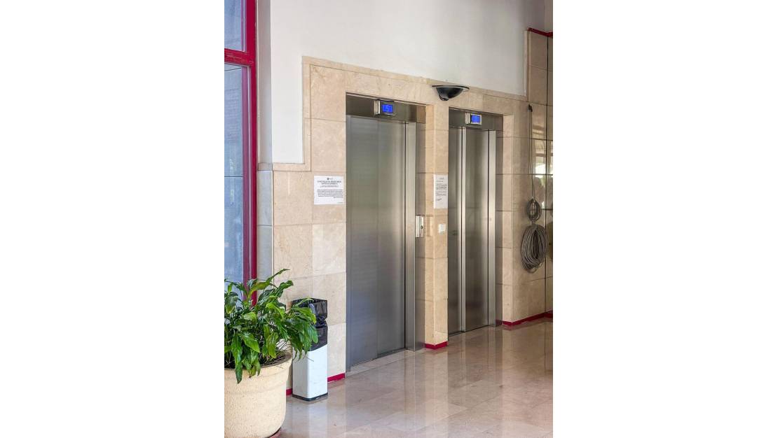 Sale - Apartment - Benidorm