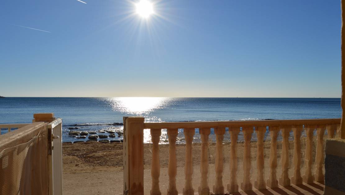 Sale - Apartment/Bungalow - Torrevieja - El Acequión - Los Náufragos