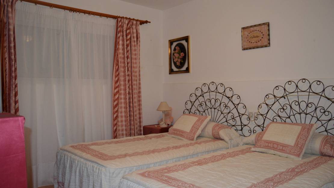 Sale - Apartment/Bungalow - Torrevieja - El Acequión - Los Náufragos