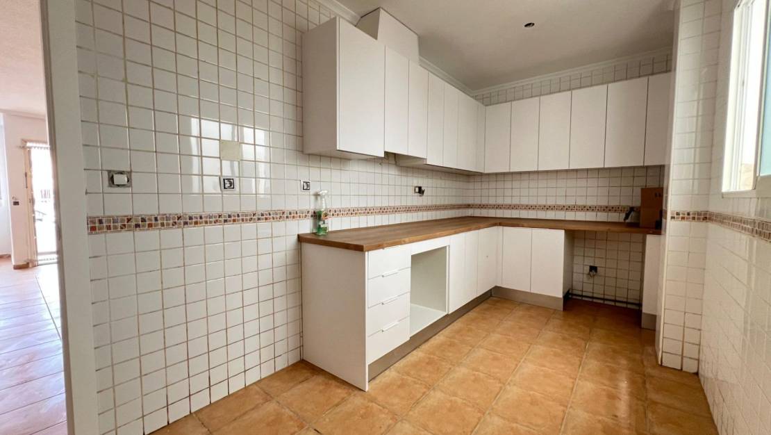 Sale - Apartment - Catral - Comunidad valenciana