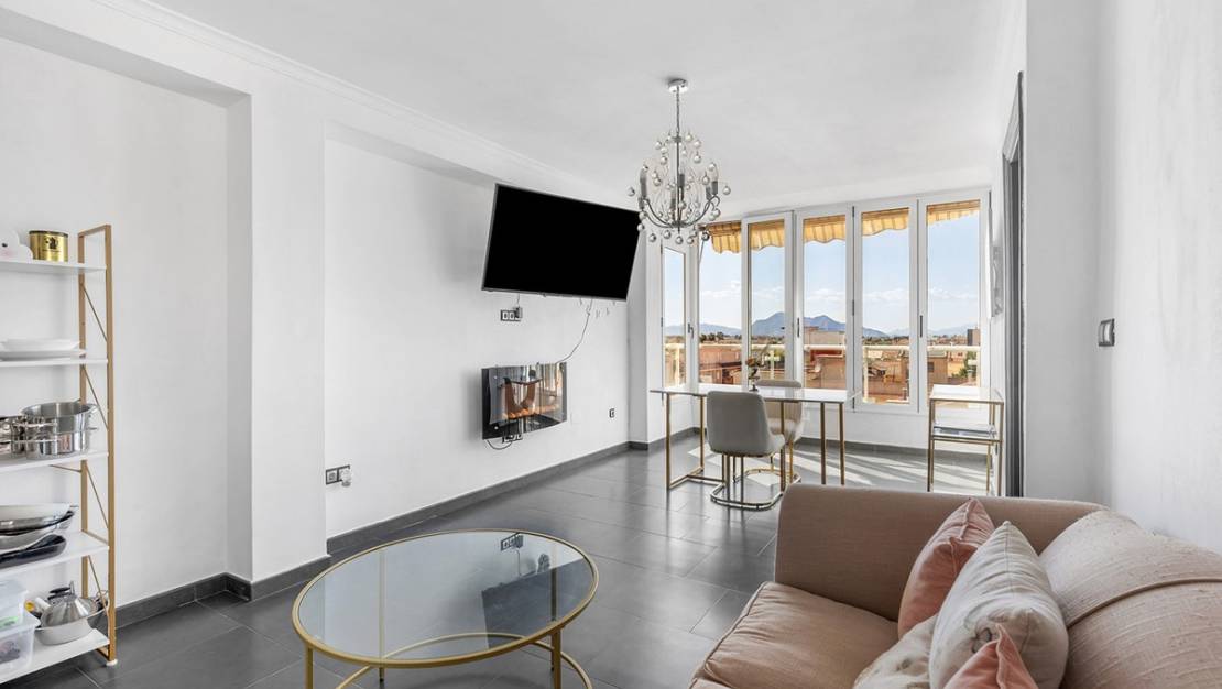 Sale - Apartment - Daya Nueva - Daya Nueva Centro