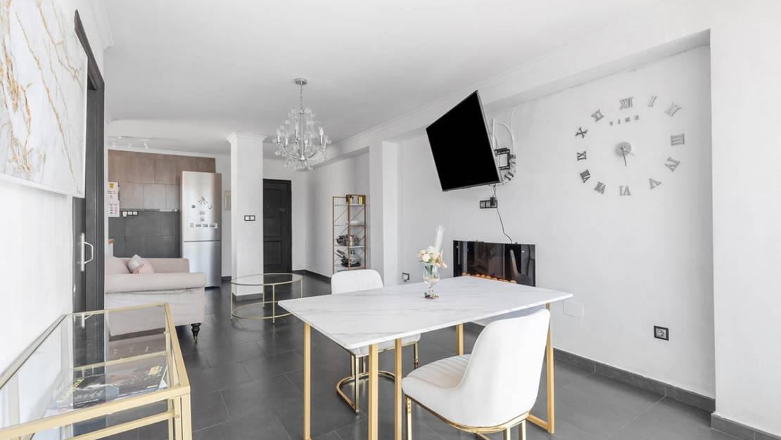 Sale - Apartment - Daya Nueva - Daya Nueva Centro