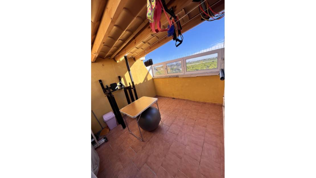 Sale - Apartment - Daya Nueva - Daya Nueva Centro