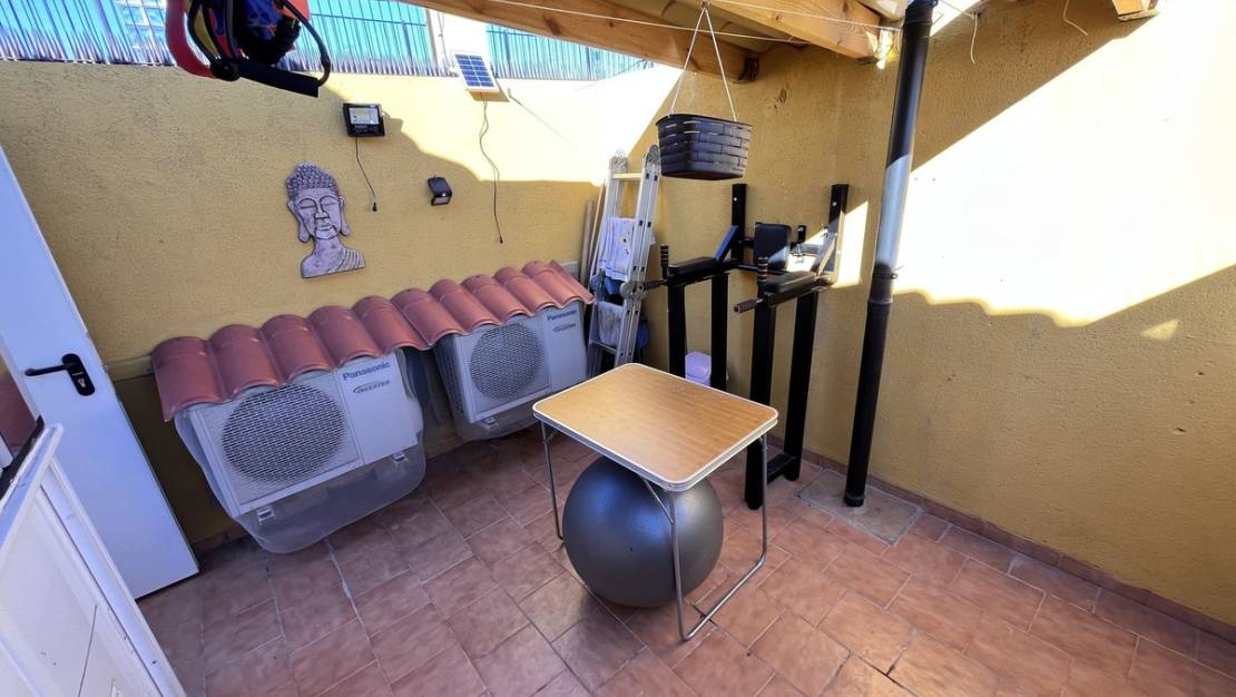 Sale - Apartment - Daya Nueva - Daya Nueva Centro