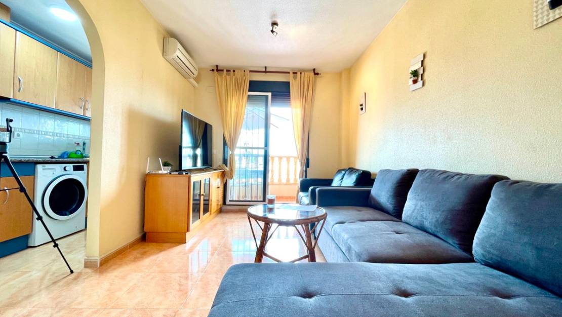 Sale - Apartment - Daya Nueva - Daya Nueva Centro
