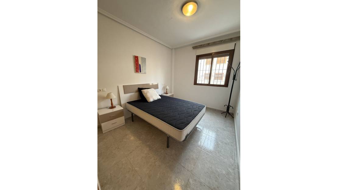 Sale - Apartment - Daya Vieja - Daya Vieja Centro