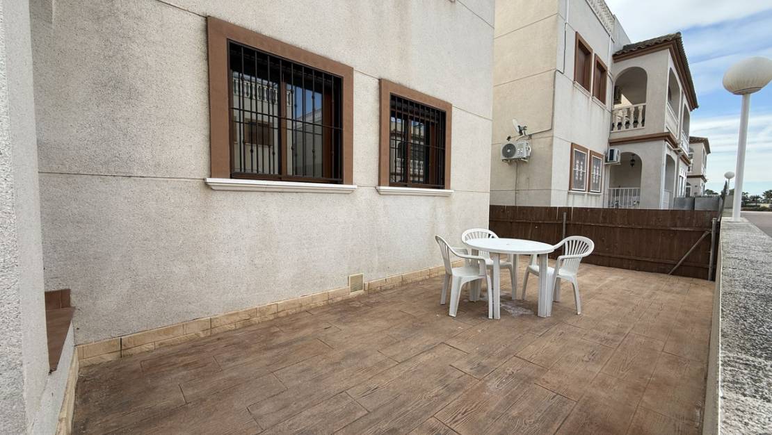 Sale - Apartment - Daya Vieja - Daya Vieja Centro