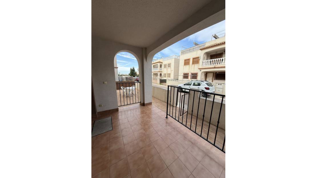 Sale - Apartment - Daya Vieja - Daya Vieja Centro