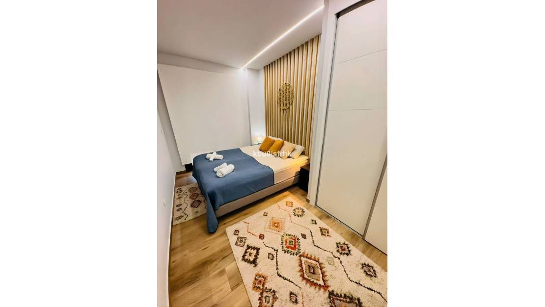 Sale - Apartment - Elche - Arenales del Sol