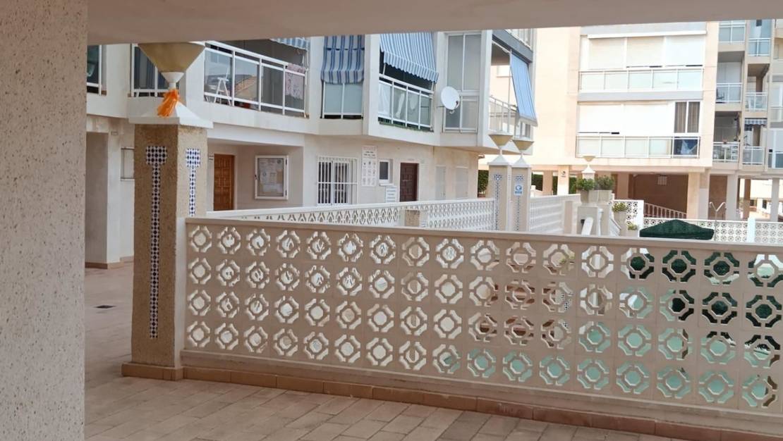 Sale - Apartment - Elche - Arenales del Sol