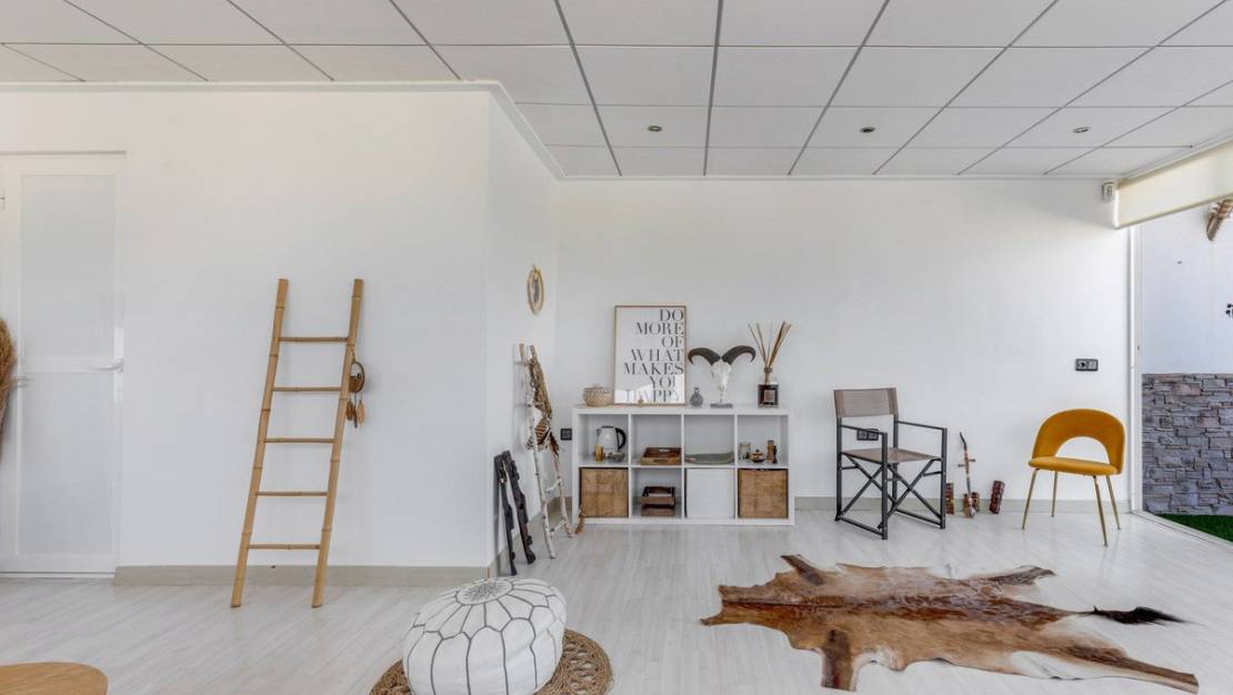 Sale - Apartment - Elche - Elche Centro