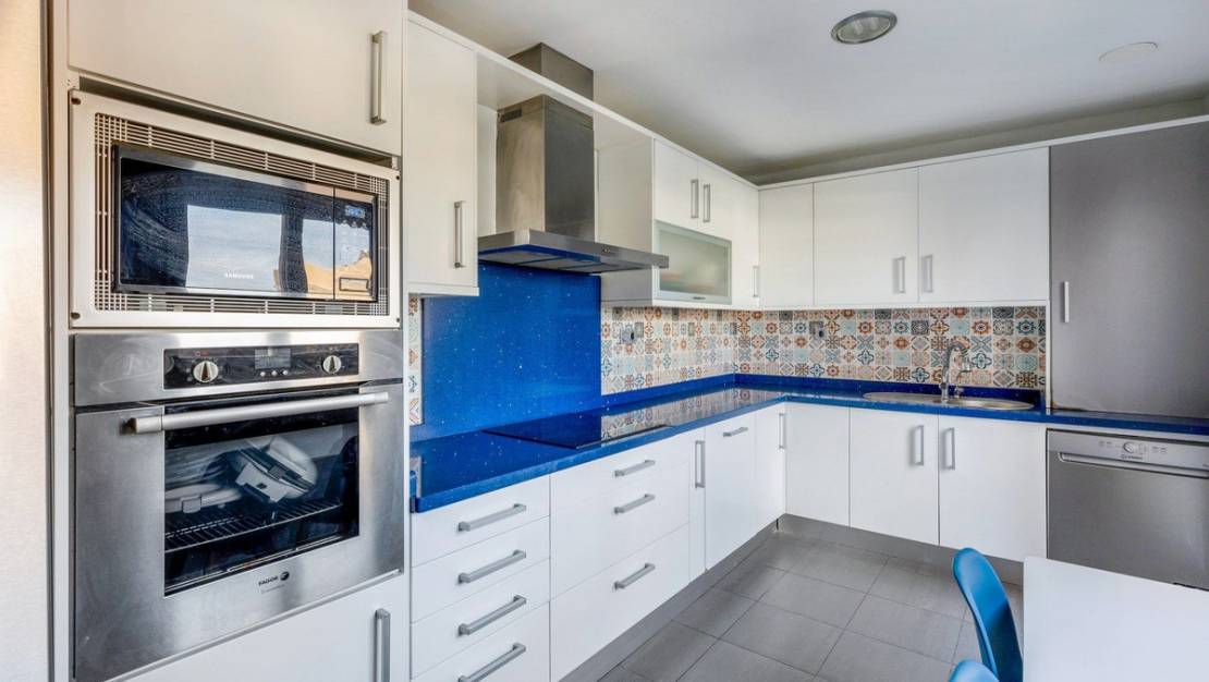 Sale - Apartment - Elche - Elche Centro