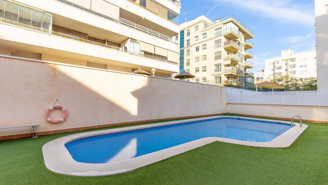 Sale - Apartment - Elche - Elche Centro