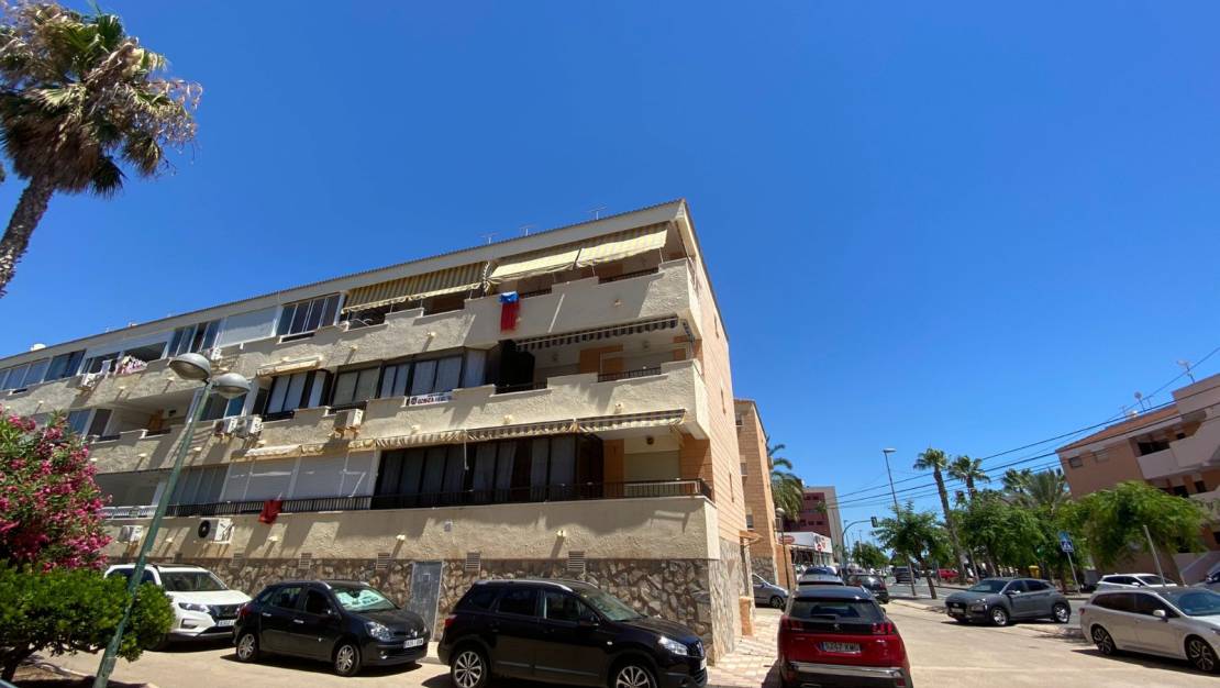 Sale - Apartment/Flat - Mil Palmeras