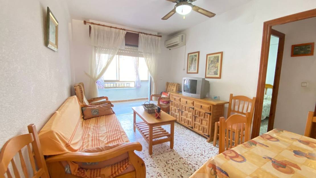 Sale - Apartment/Flat - Mil Palmeras