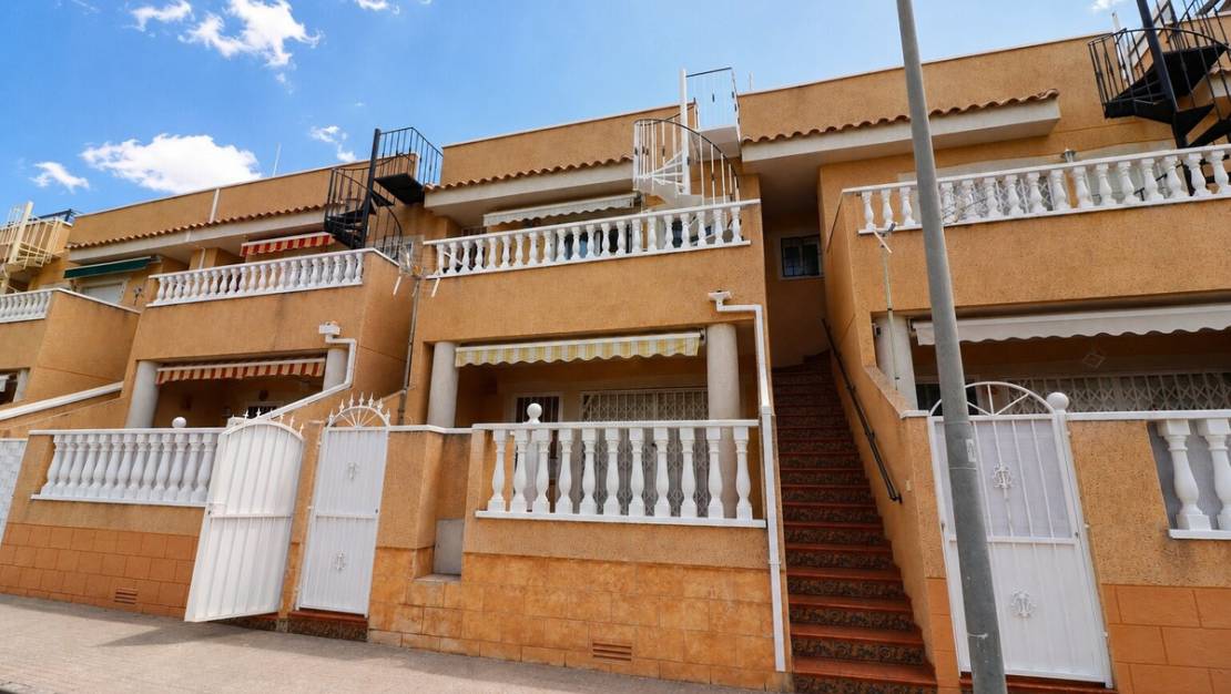 Sale - Apartment - Formentera del Segura - Los Palacios