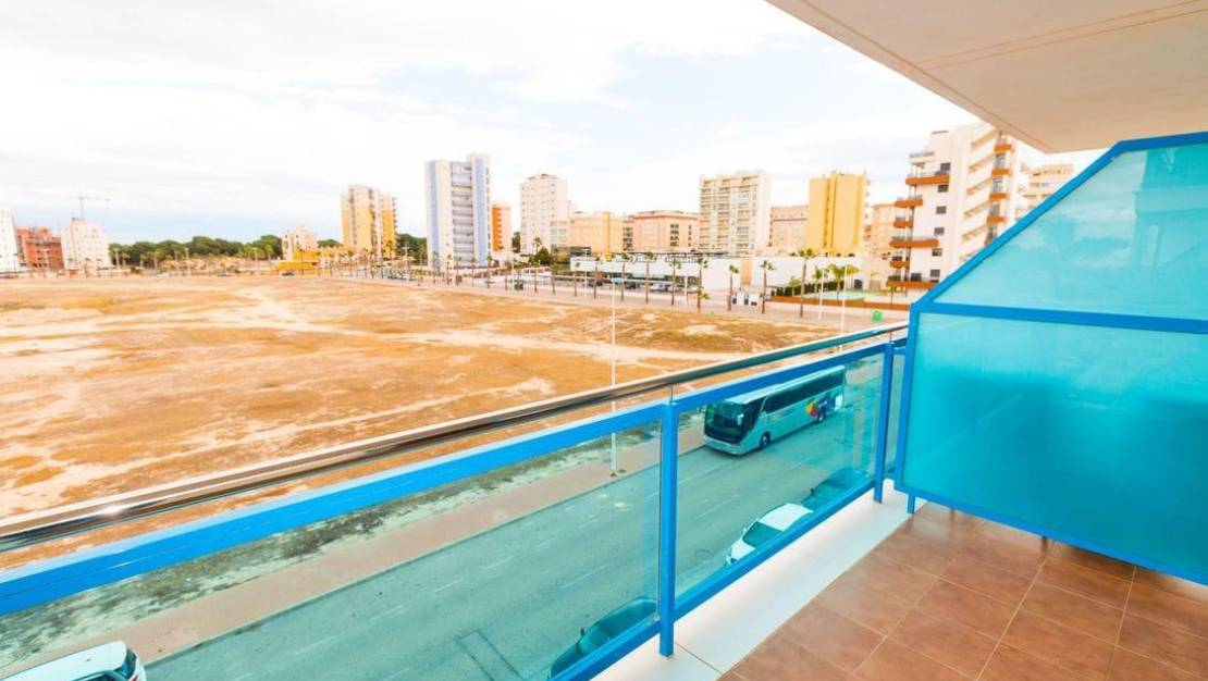 Sale - Apartment - Guardamar del Segura - CENTRO