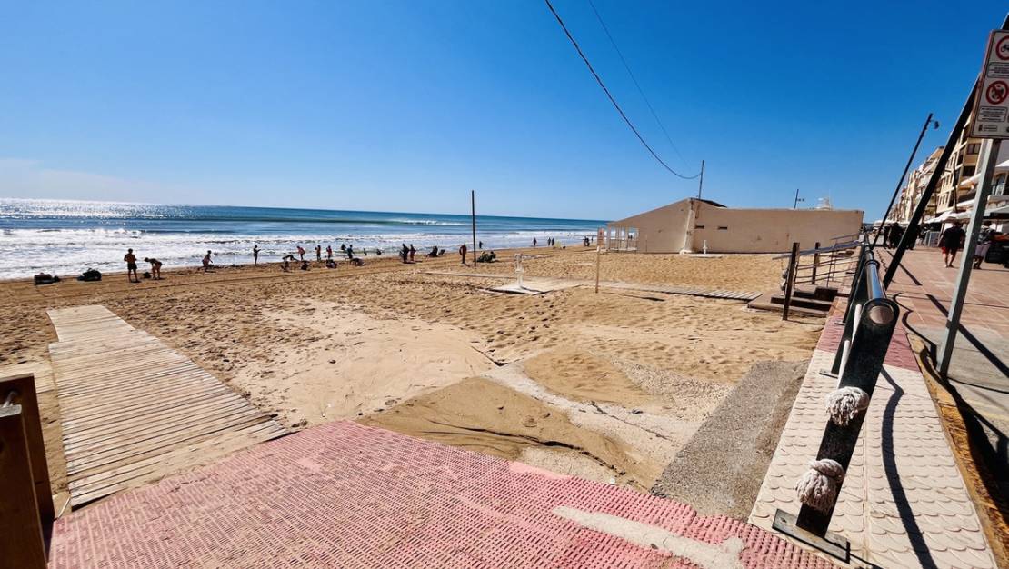 Sale - Apartment - Guardamar del Segura - Guardamar del Segura Centro