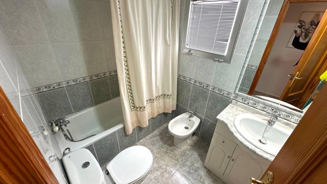 Sale - Apartment - Guardamar del Segura - Guardamar del Segura Centro