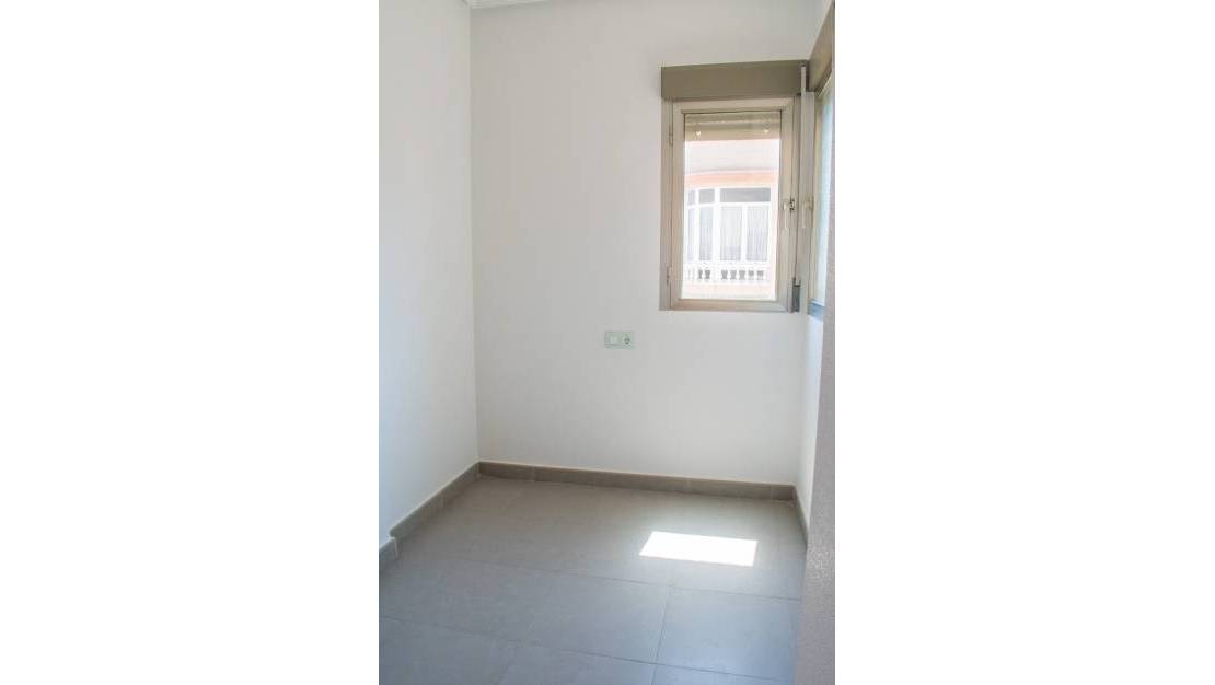 Sale - Apartment - Guardamar del Segura - Guardamar del Segura Centro