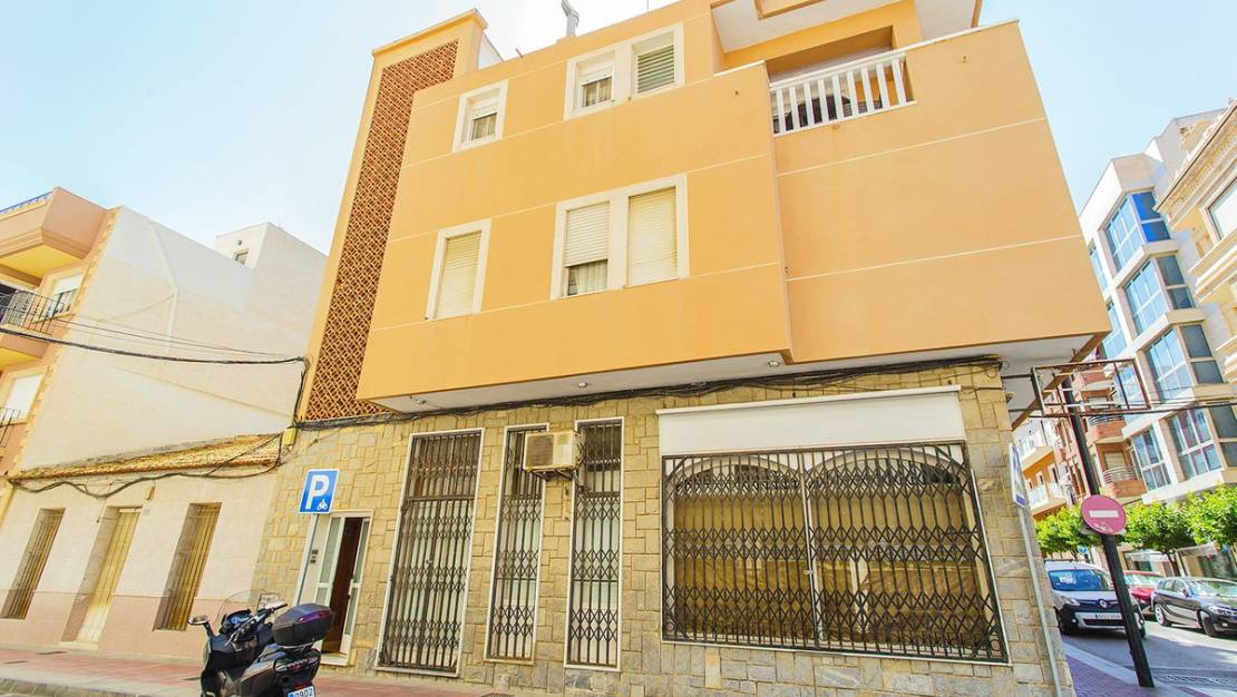 Sale - Apartment - Guardamar del Segura - Guardamar del Segura Centro