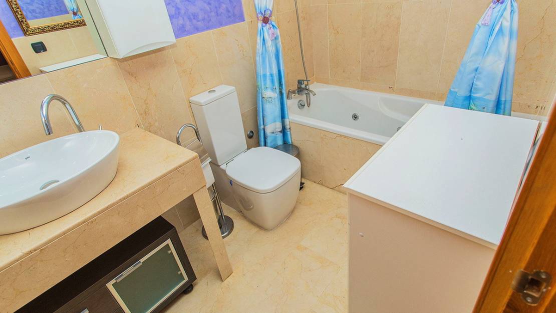 Sale - Apartment - Guardamar del Segura - Guardamar del Segura Centro
