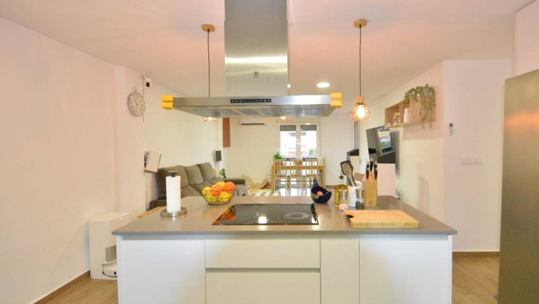 Sale - Apartment - Guardamar del Segura - Guardamar del Segura Centro