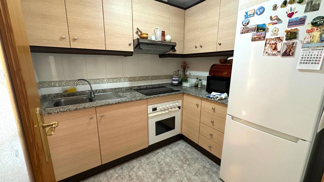 Sale - Apartment - Guardamar del Segura - Guardamar del Segura Centro