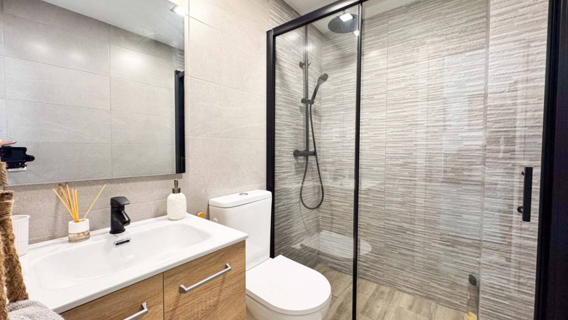 Sale - Apartment - Guardamar del Segura - Guardamar del Segura Centro