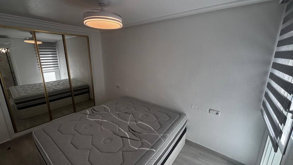 Sale - Apartment - Guardamar del Segura - Guardamar del Segura Centro