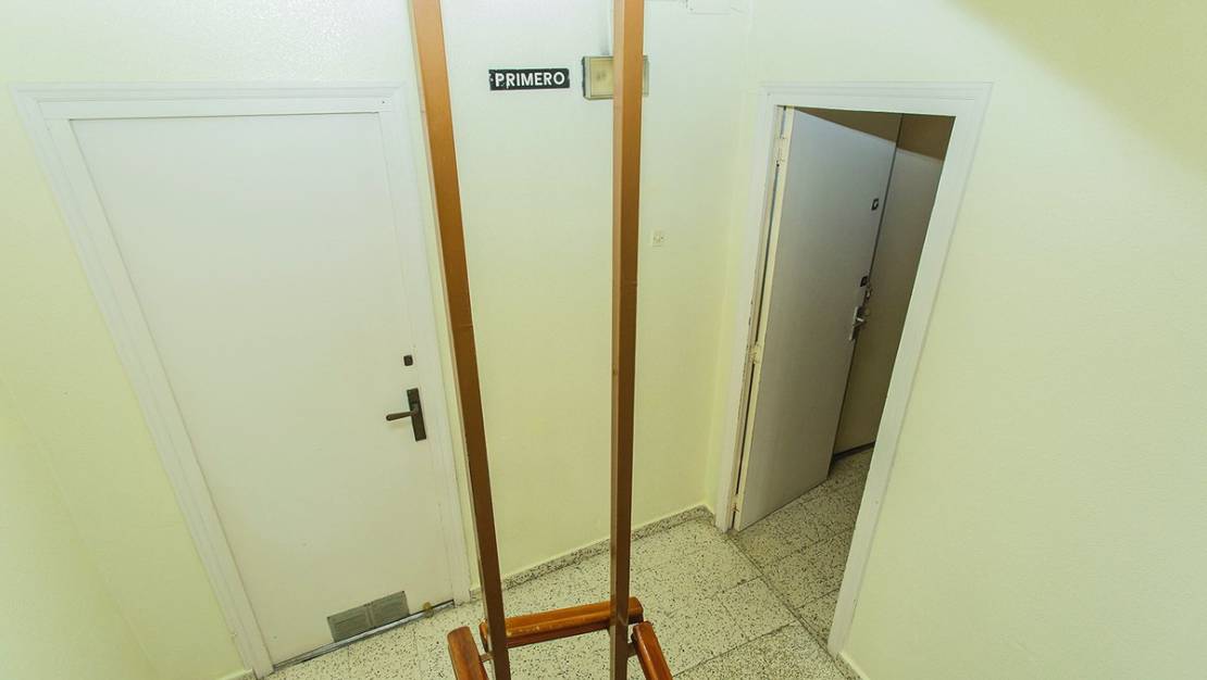 Sale - Apartment - Guardamar del Segura - Guardamar del Segura Centro
