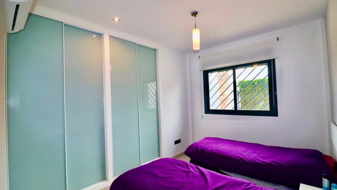 Sale - Apartment - Guardamar del Segura - Guardamar del Segura Centro