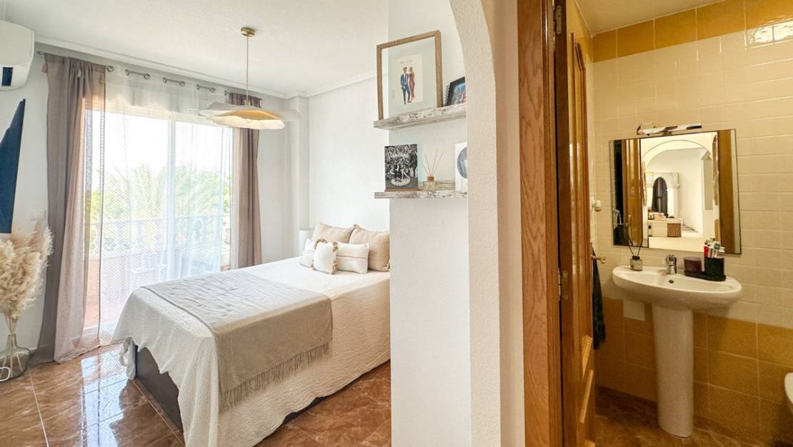 Sale - Apartment - Guardamar del Segura - Guardamar del Segura Centro