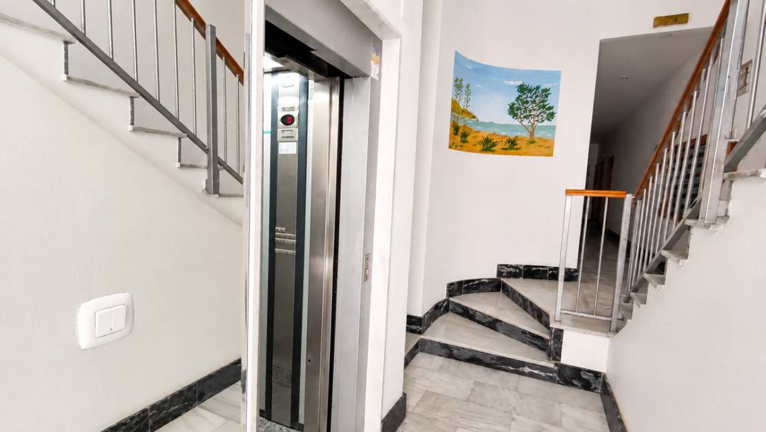 Sale - Apartment - Guardamar del Segura - Guardamar del Segura Centro