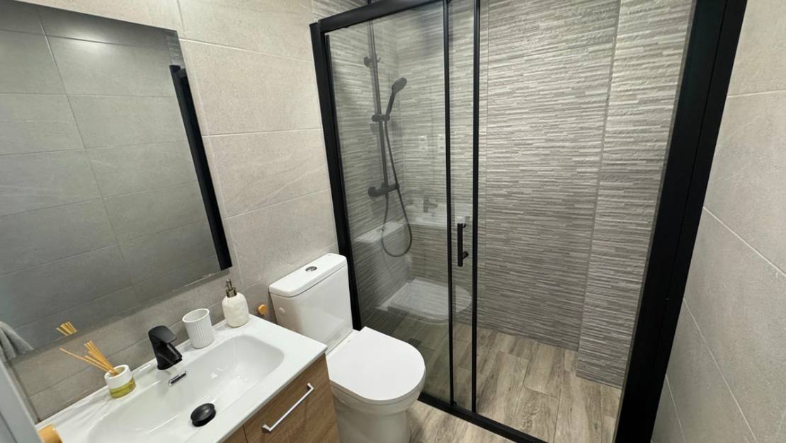 Sale - Apartment - Guardamar del Segura - Guardamar del Segura Centro