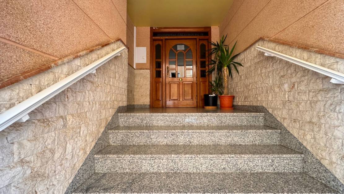 Sale - Apartment - Guardamar del Segura - Guardamar del Segura Centro