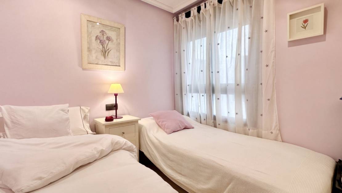 Sale - Apartment - Guardamar del Segura - Guardamar del Segura Centro